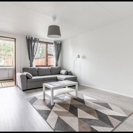 Easy And Short From The Airport Apartment Helsinki Bagian luar foto