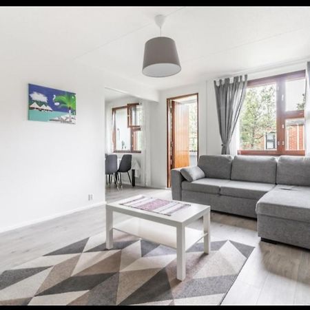 Easy And Short From The Airport Apartment Helsinki Bagian luar foto